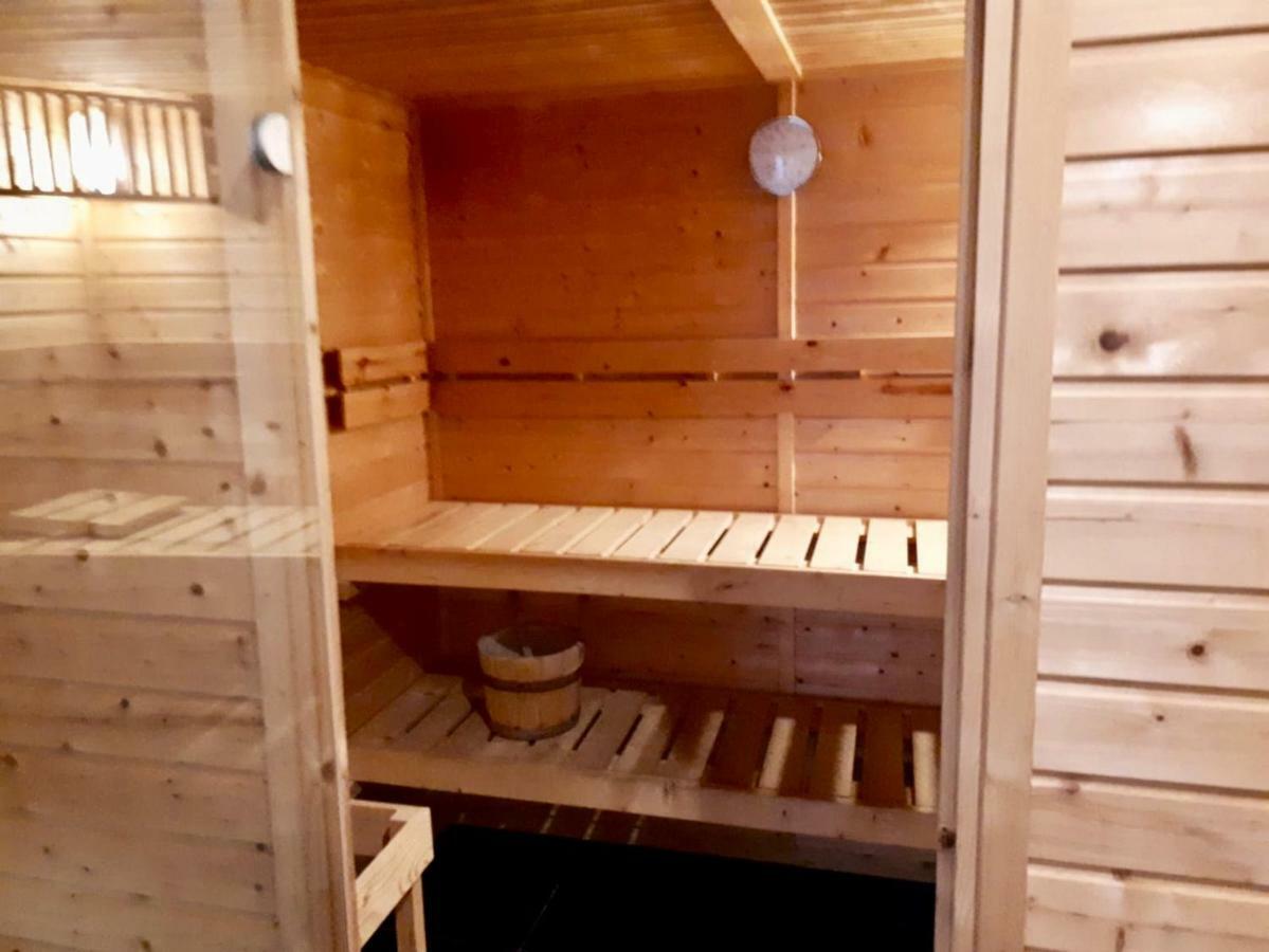 Villa Martensplek Met Sauna Tiendeveen Exterior foto